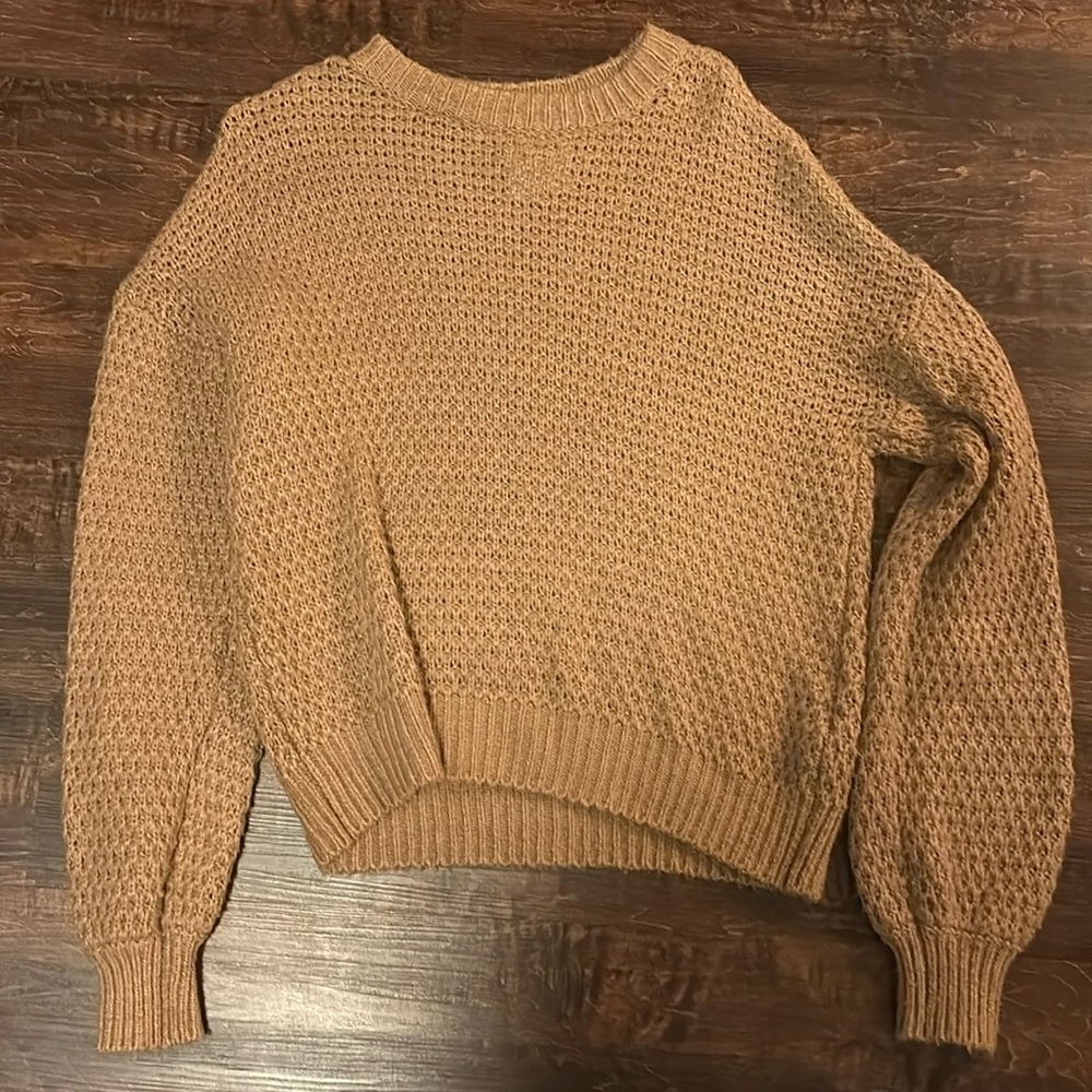knitted crewneck